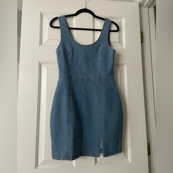 Shout Out To You Denim Bodycon Dress- VICI - Picture 2 of 2